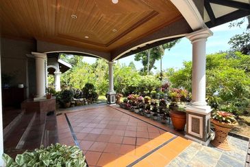 Palmview Bungalow, Saujana Resort