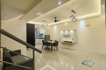 Renovated | Double Storey Terrace, Taman Ritma Perdana, Puncak Alam