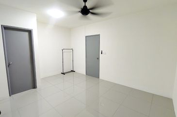 Renovated | Double Storey Terrace, Taman Ritma Perdana, Puncak Alam