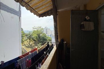 Flat PKNS AU3 (Blok 1 - 6)