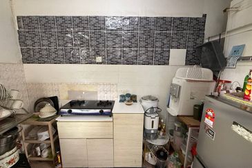 Flat PKNS AU3 (Blok 1 - 6)