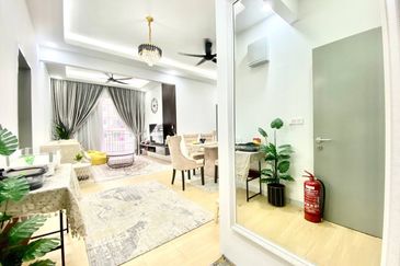 (FULLY FURNISHED + RENOVATED) RSKU Residensi Idaman Abadi Fasa 2@Persiaran Tropicana Height Kajang 2