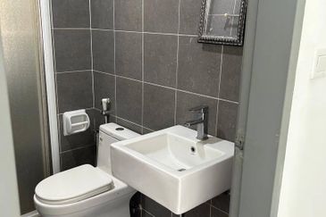 V Residensi 2 Shah Alam