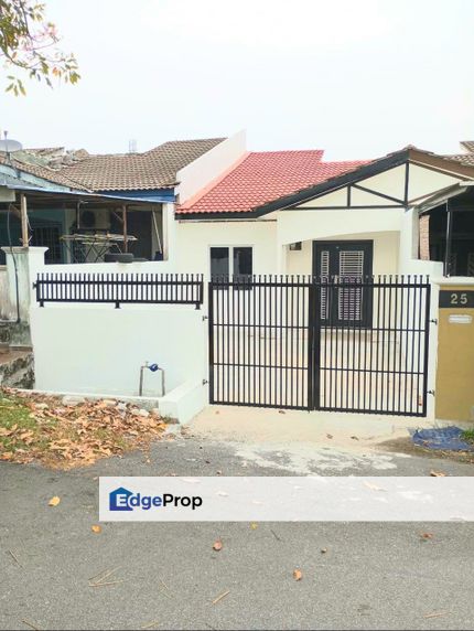 FACING OPEN SINGLE STOREY TERRACE TAMAN BUKIT SENTOSA, RAWANG  SELANGOR, Selangor, Rawang