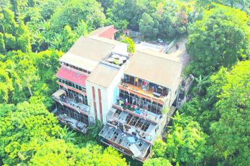 BUNGALOW JALAN DUTA, KUALA LUMPUR