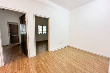 Verna Lake Villas @ Serene Heights