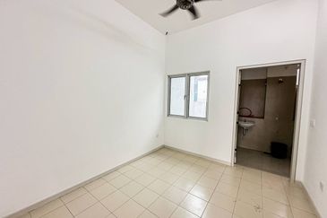 Verna Lake Villas @ Serene Heights