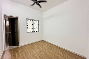 Verna Lake Villas @ Serene Heights