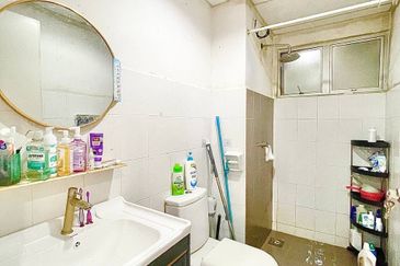 Penaga @ Taman Raintree