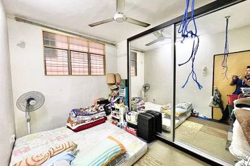 Flat Desa Mentari 3, Taman Medan Baru, Petaling Jaya