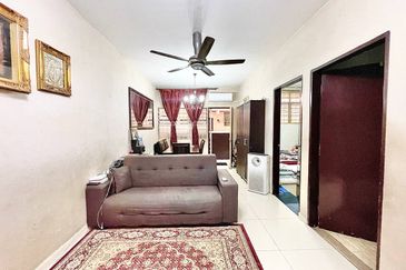 Flat Desa Mentari 3, Taman Medan Baru, Petaling Jaya