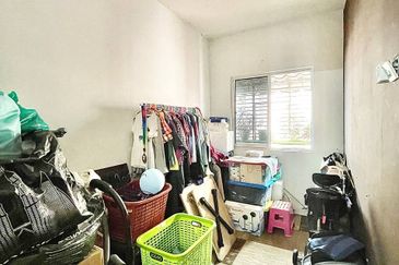 Flat Desa Mentari 3, Taman Medan Baru, Petaling Jaya