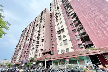 Flat Desa Mentari 3, Taman Medan Baru, Petaling Jaya