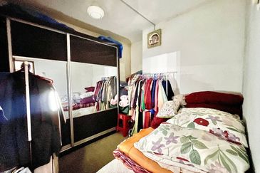 Flat Desa Mentari 3, Taman Medan Baru, Petaling Jaya