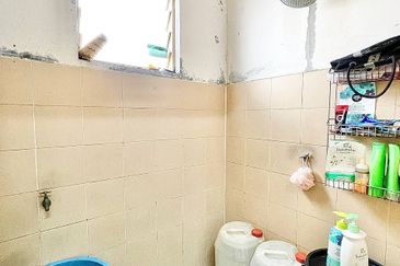 Flat Desa Mentari 3, Taman Medan Baru, Petaling Jaya