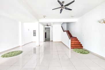 Pentas 2 @ Alam Impian