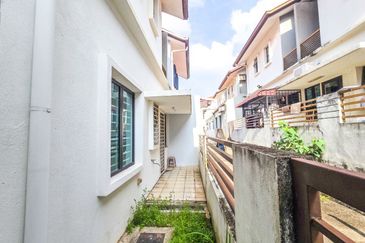 Pentas 2 @ Alam Impian