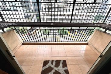 Flat PKNS, Kampung Kerinchi