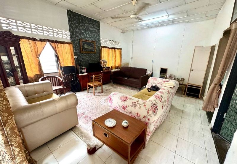 Single storey bungalow Batu Muda Gombak Kuala Lumpur.