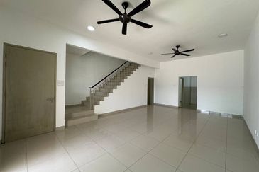 Jalan SP 9 @ Bandar Saujana Putra