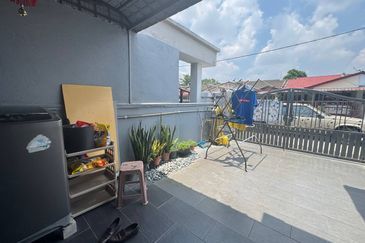 Taman Kinrara Seksyen 1