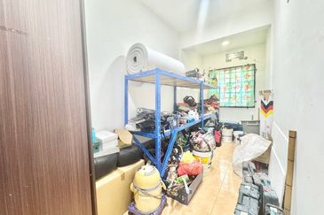 Taman Kinrara Seksyen 1