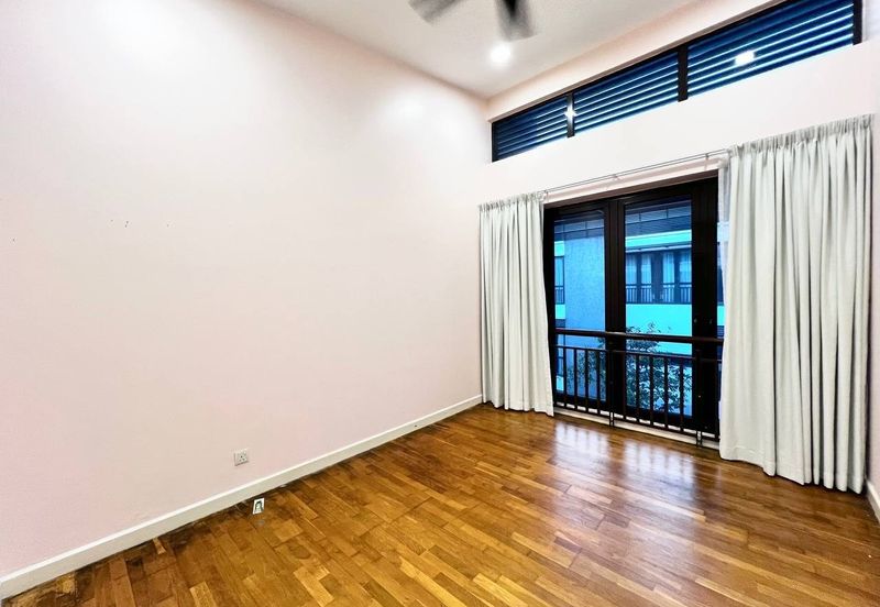 Mozart, Symphony Hills