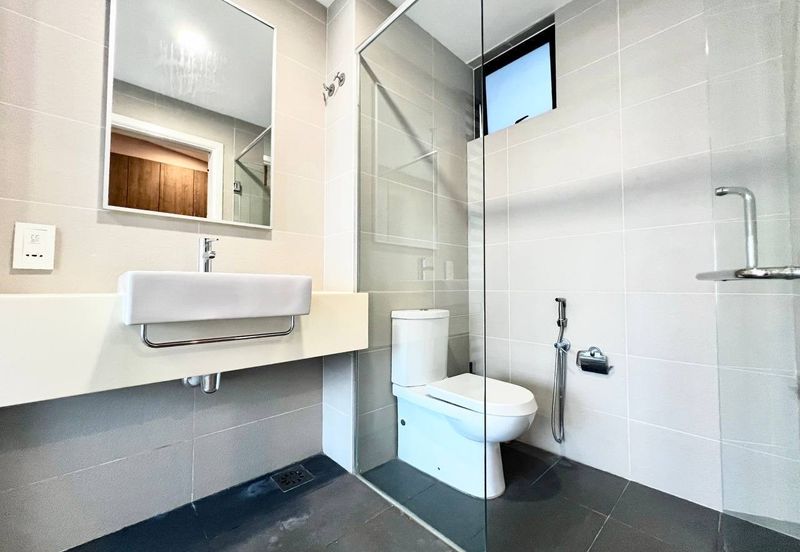 Mozart, Symphony Hills