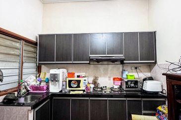 Kota Puteri, Batu Arang