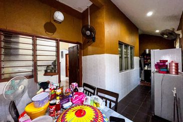 Kota Puteri, Batu Arang