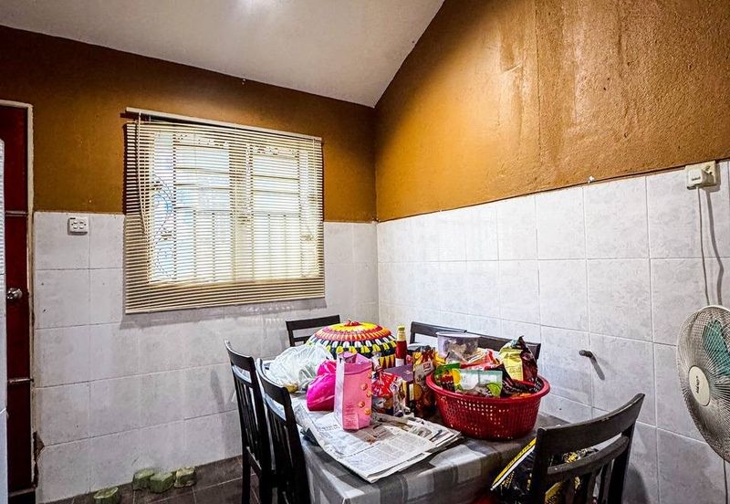 Kota Puteri, Batu Arang