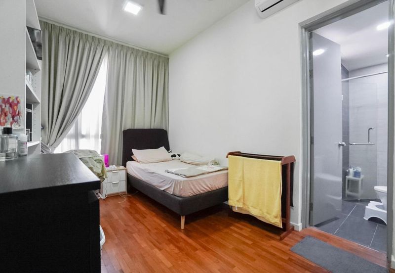 Infiniti 3 Residences