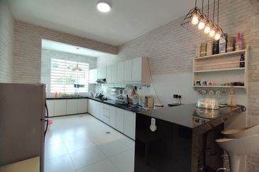 HIJAYU 3B @ BANDAR SRI SENDAYAN