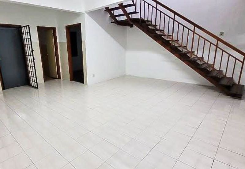 Jalan SP 7 @ Bandar Saujana Putra