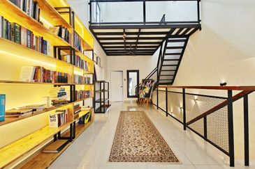 Crescent Park Townvilla