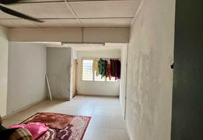 (FACING SURAU) DOUBLE STOREY AU2A KERAMAT 
