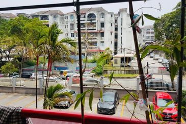 Shamelin Bestari Condominium