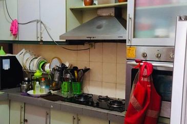 Shamelin Bestari Condominium