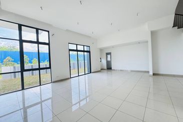 Broadleaf Residences, Hometree