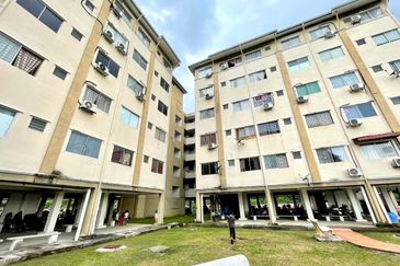 Pangsapuri Kajang Impiana