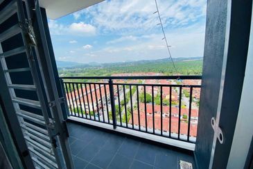 Residensi Laguna Biru 2