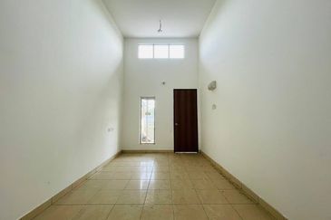 SINGLE STOREY TERRACE CORNER LOT HOUSE TAMAN JASA SETIA 1 IJOK BESTARI JAYA