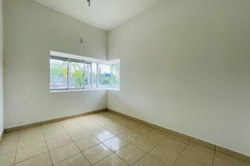 SINGLE STOREY TERRACE CORNER LOT HOUSE TAMAN JASA SETIA 1 IJOK BESTARI JAYA