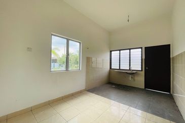 SINGLE STOREY TERRACE CORNER LOT HOUSE TAMAN JASA SETIA 1 IJOK BESTARI JAYA
