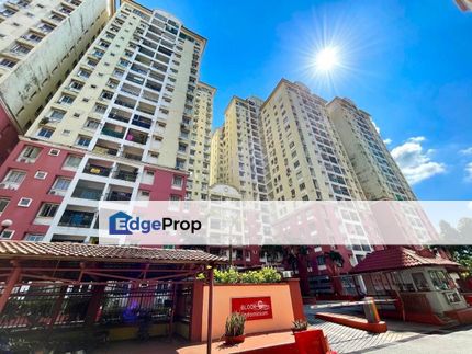 CORNER LOT SOUTH CITY CONDOMINIUM SERI KEMBANGAN, Selangor, Seri Kembangan