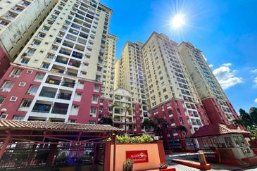 South City Condominium