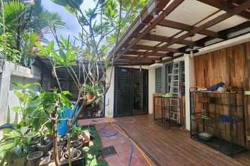 Bangi Lakehill Villas