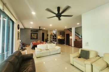 Bangi Lakehill Villas