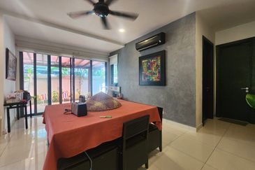 Bangi Lakehill Villas