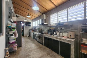 Bangi Lakehill Villas